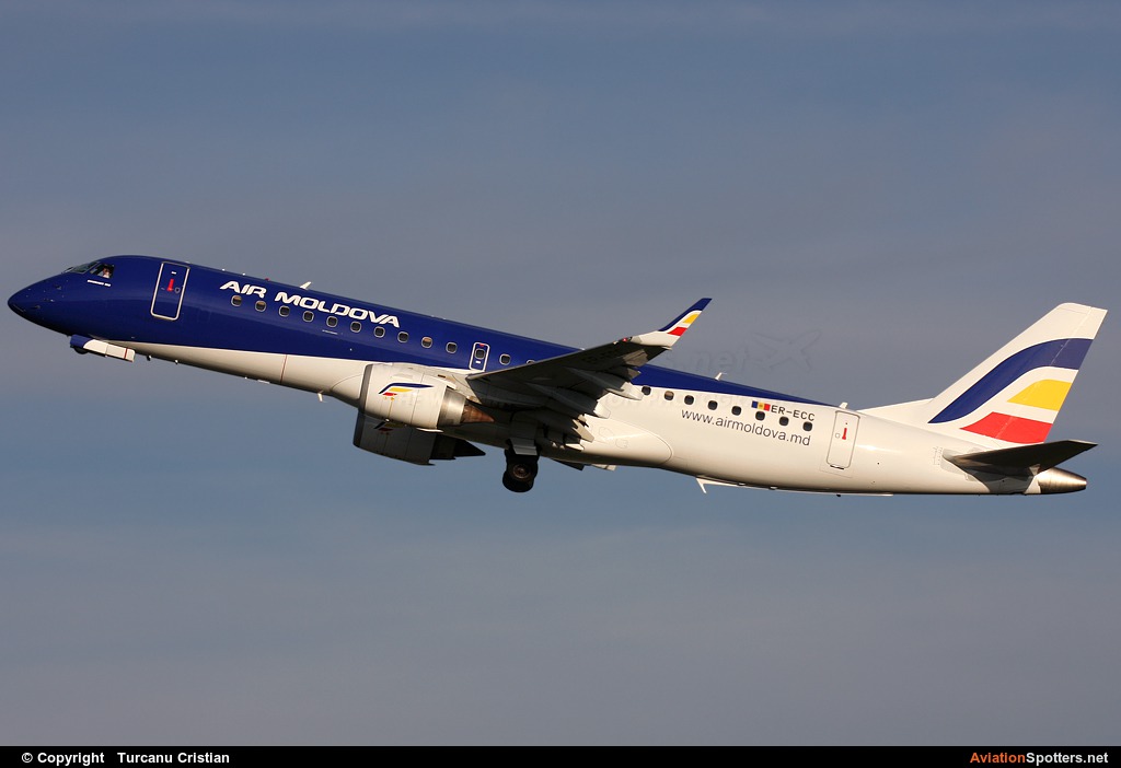 Air Moldova  -  190  (ER-ECC) By Turcanu Cristian (TurcanuCristianMLD)