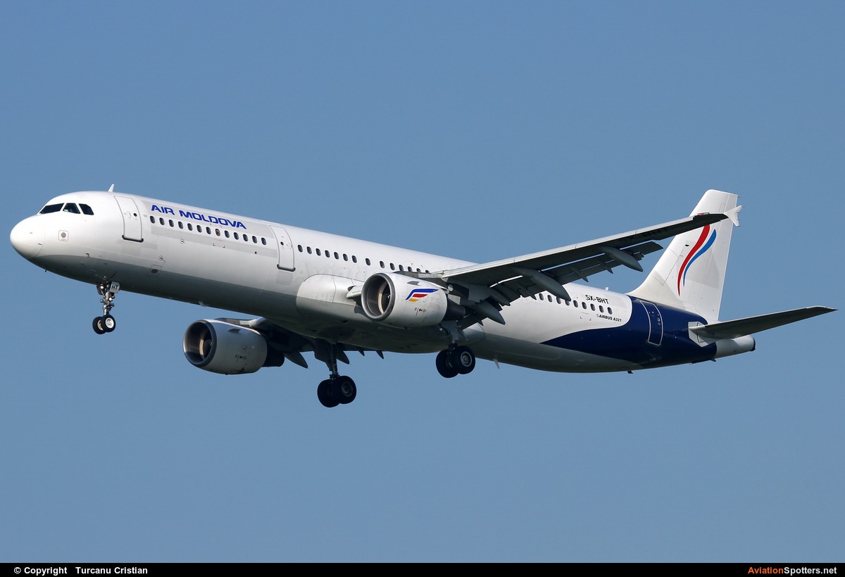 Air Moldova  -  A321-211  (SX-BHT) By Turcanu Cristian (TurcanuCristianMLD)