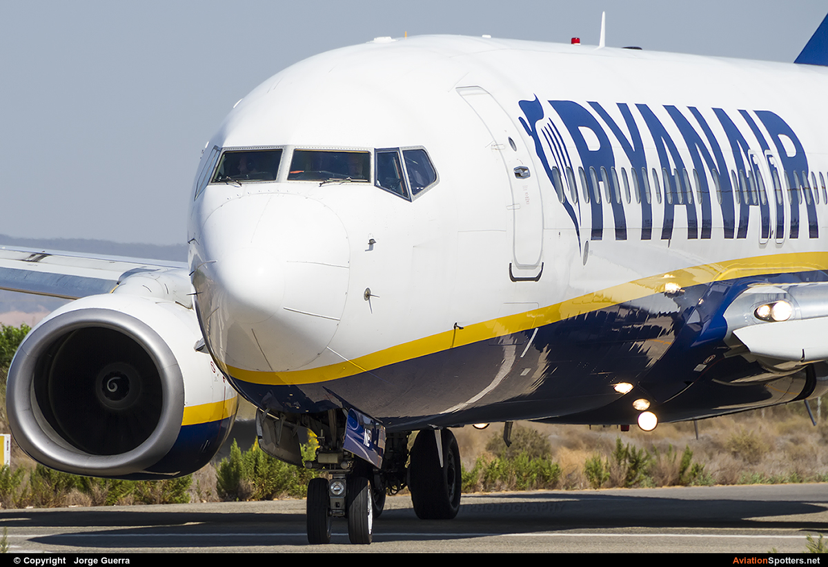 Ryanair  -  737-8AS  (EI-ENE) By Jorge Guerra (Jorge Guerra)