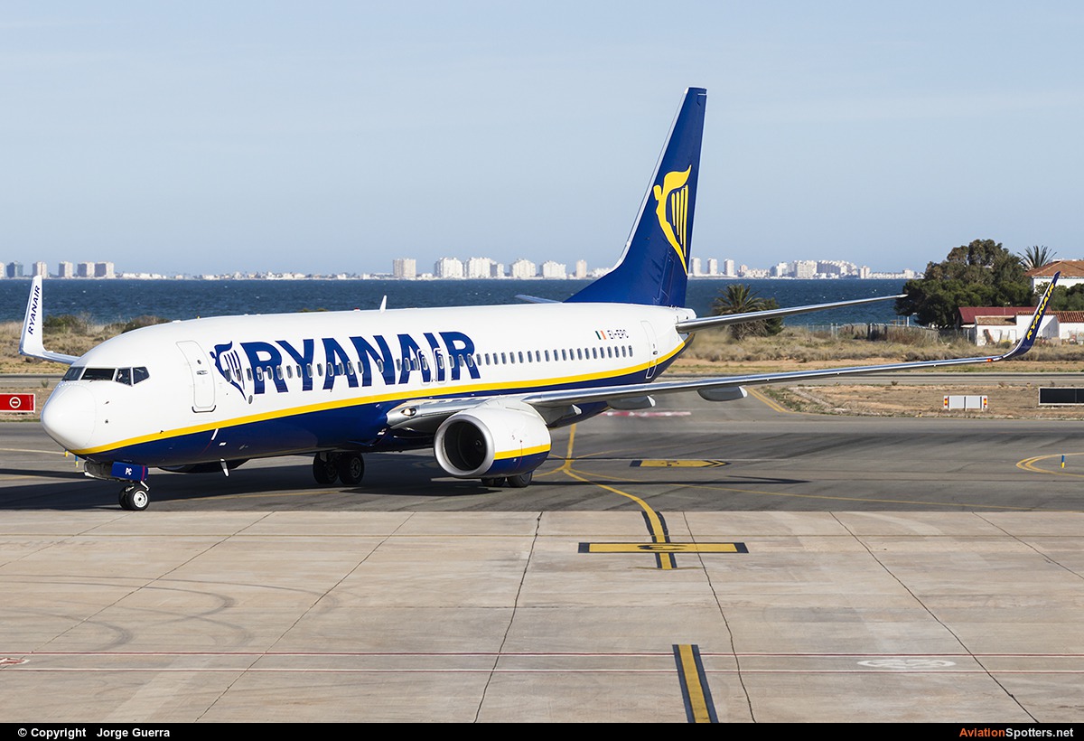 Ryanair  -  737-800  (EI-EPC) By Jorge Guerra (Jorge Guerra)