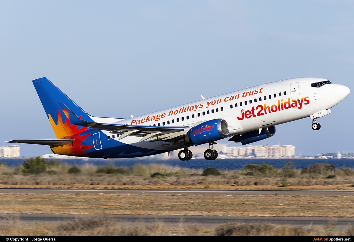 Jet2 Holidays  -  737-300  (G-GDFN) By Jorge Guerra (Jorge Guerra)