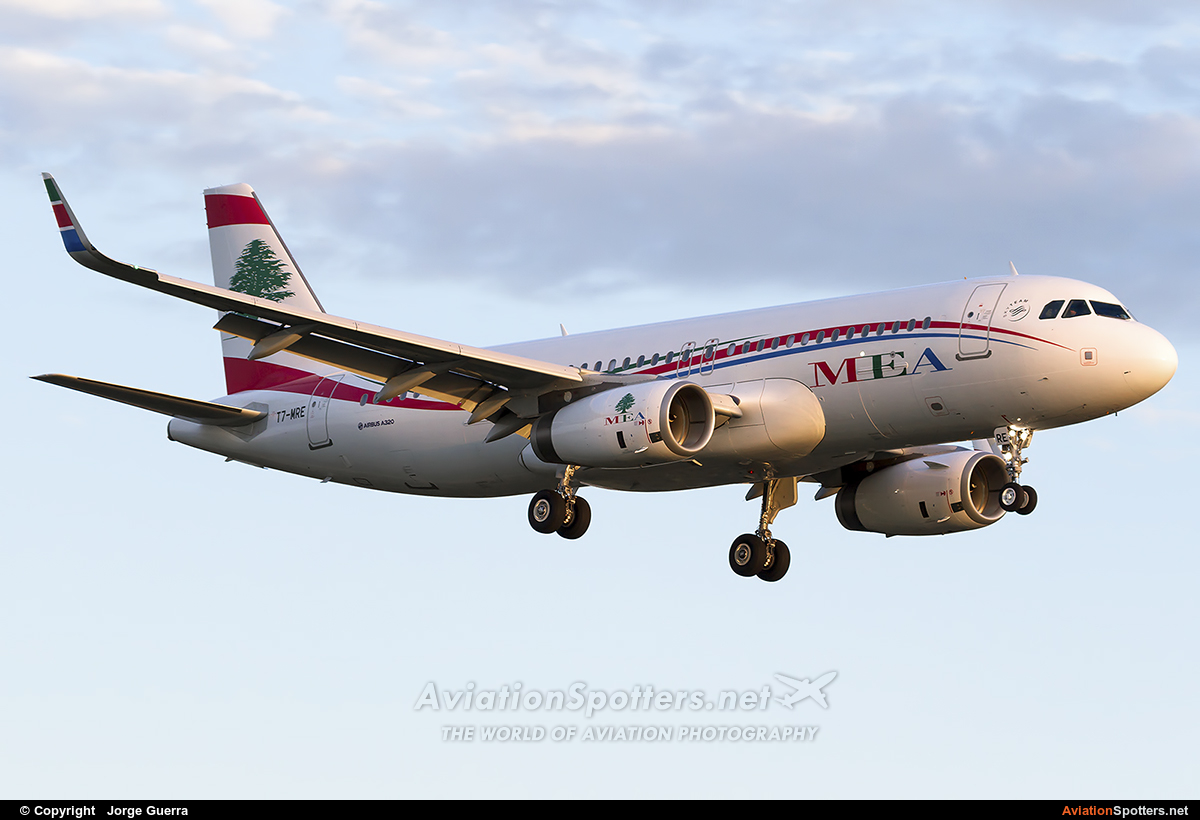 MEA - Middle East Airlines  -  A320-232  (T7-MRE) By Jorge Guerra (Jorge Guerra)