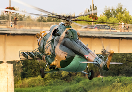Mil - Mi-17 (702) - ALEX67