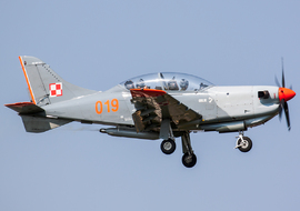 PZL - PZL-130 Orlik TC-1 - 2 (019) - ALEX67