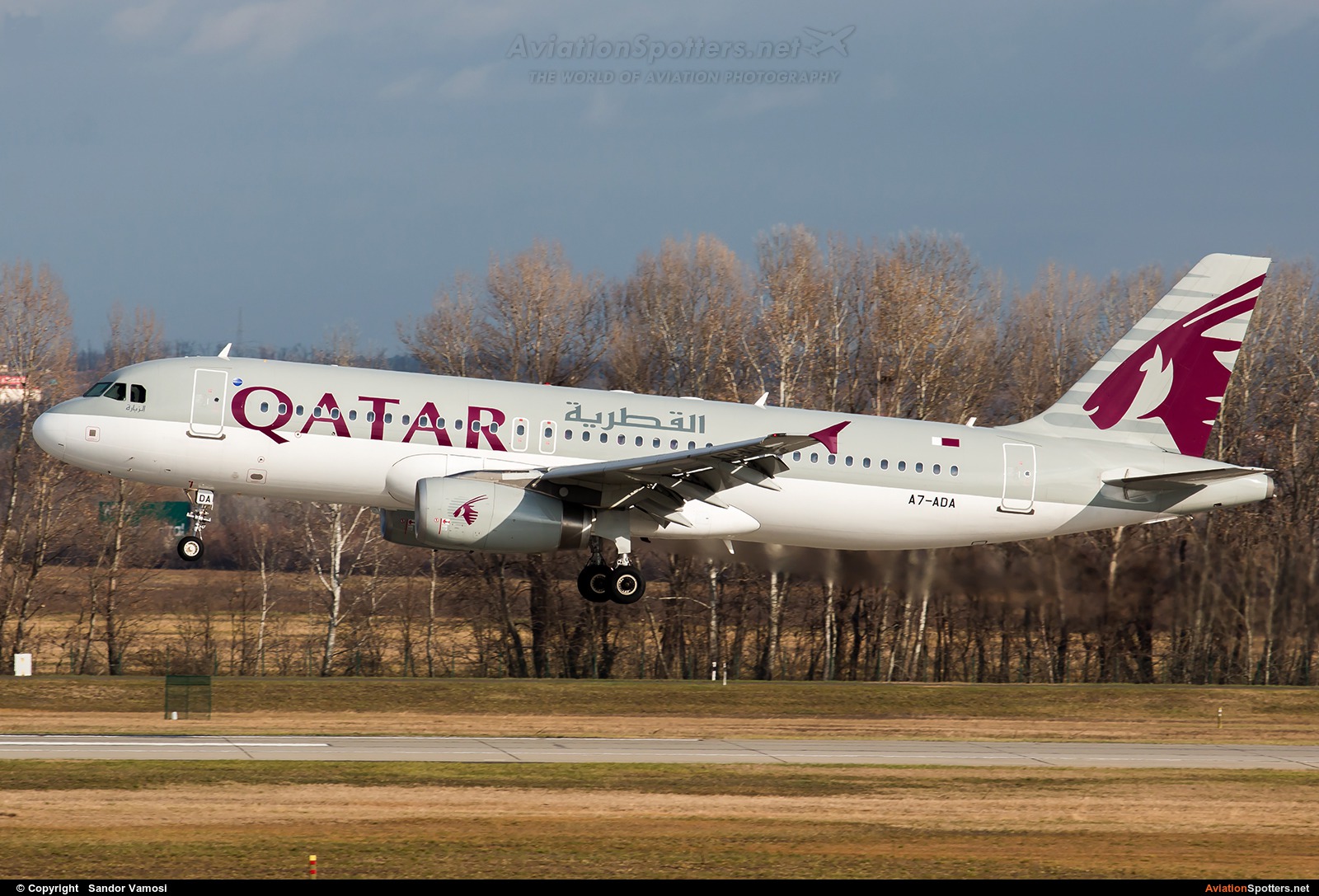 Qatar Airways  -  A320-232  (A7-ADA) By Sandor Vamosi (ALEX67)