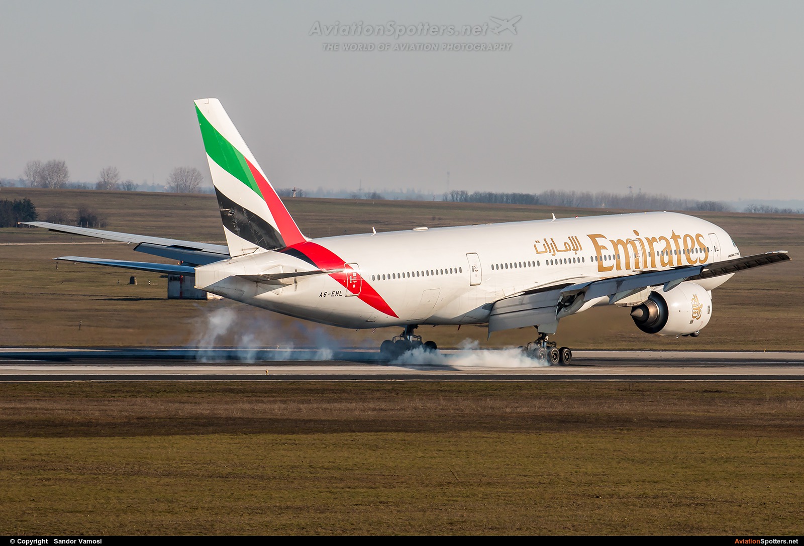 Emirates Airlines  -  777-200ER  (A6-EML) By Sandor Vamosi (ALEX67)