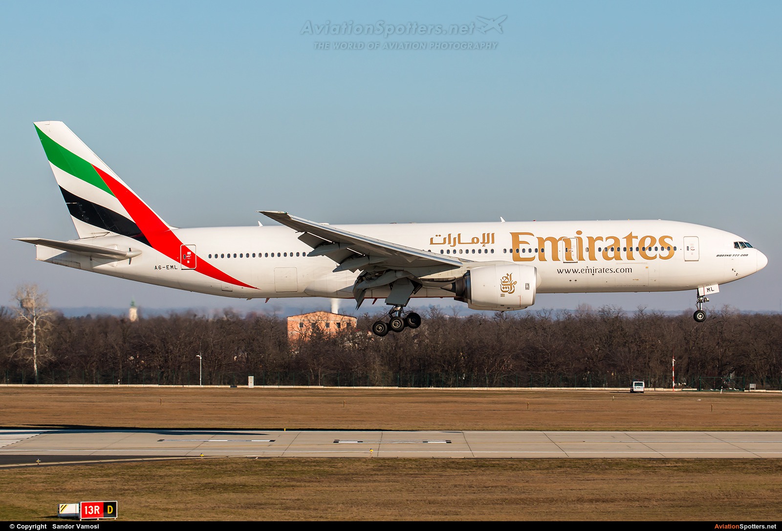 Emirates Airlines  -  777-200ER  (A6-EML) By Sandor Vamosi (ALEX67)