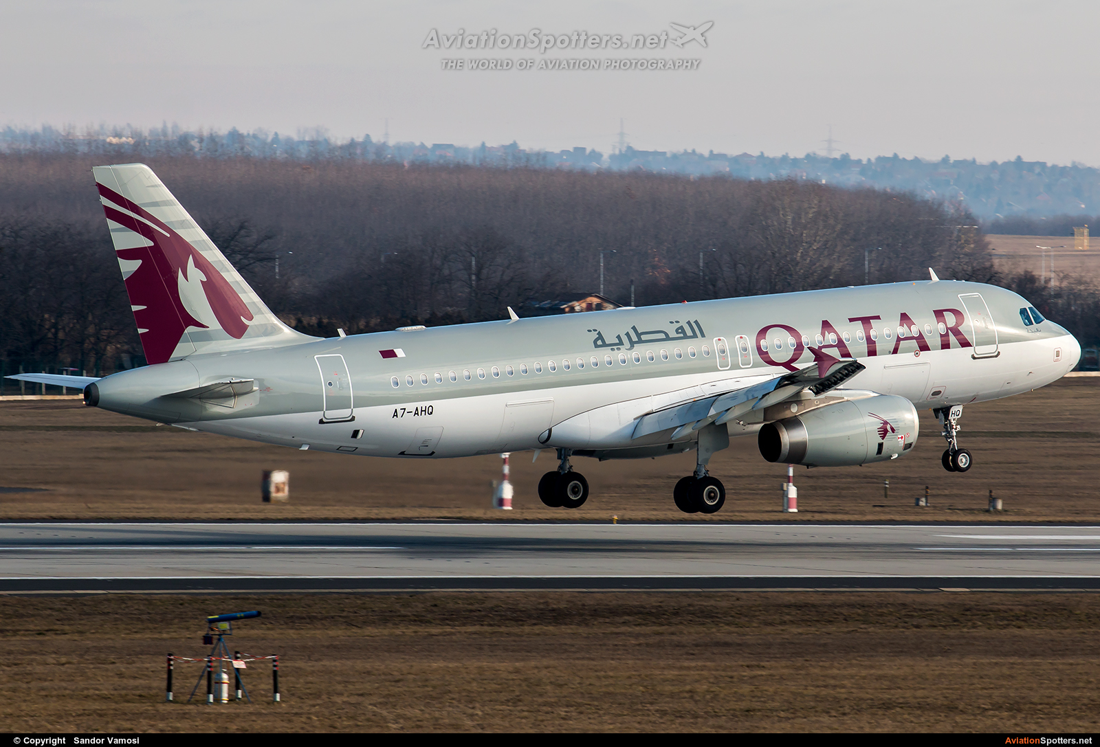 Qatar Airways  -  A320-232  (A7-AHQ) By Sandor Vamosi (ALEX67)