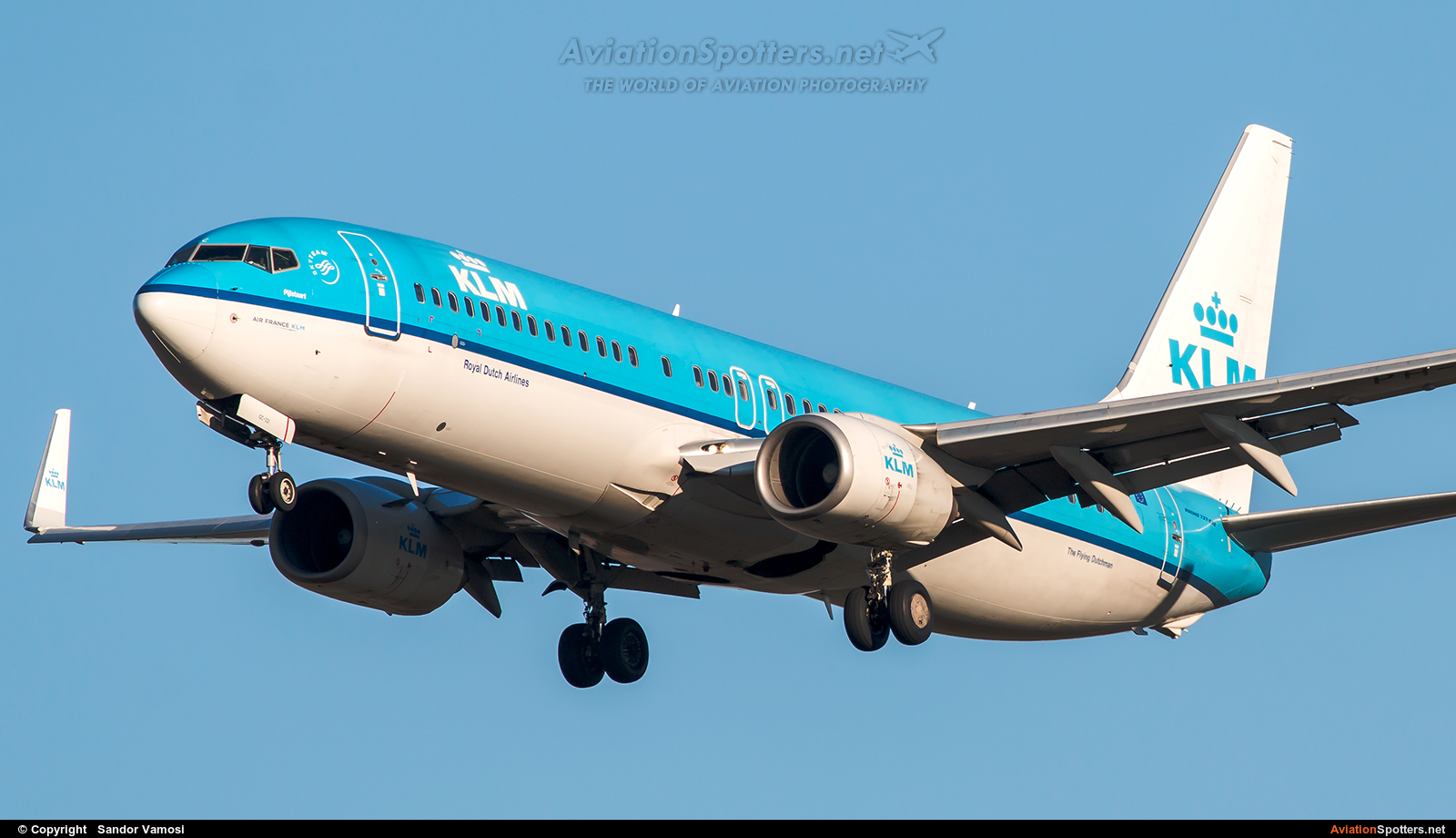 KLM  -  737-800  (PH-BGC) By Sandor Vamosi (ALEX67)