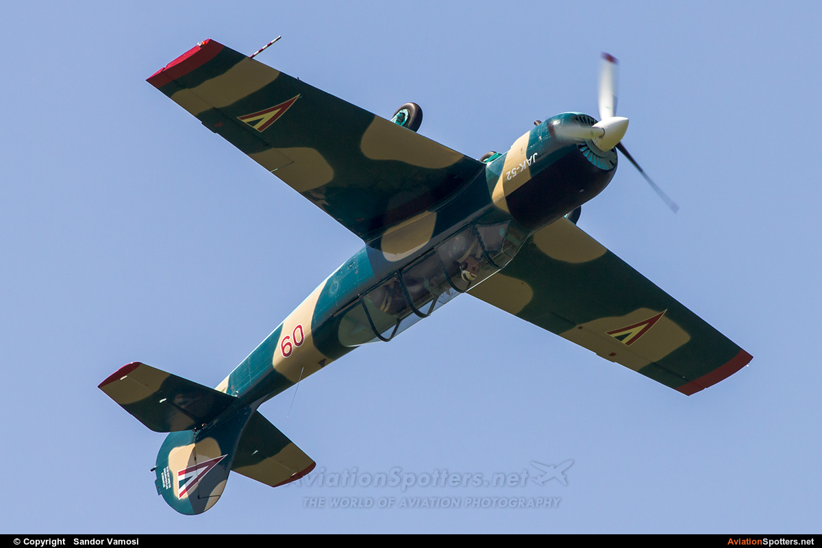 Hungary - Air Force  -  Yak-52  (09) By Sandor Vamosi (ALEX67)