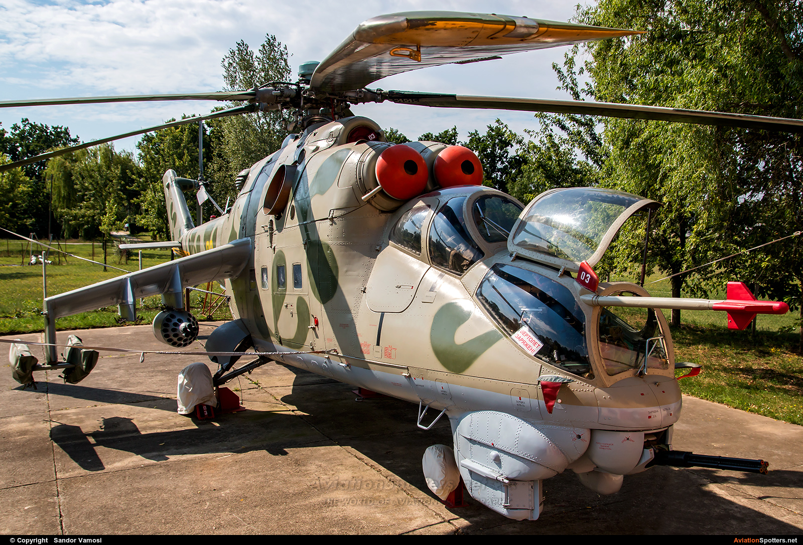 Germany - Democratic Republic Air Force  -  Mi-24D  (403) By Sandor Vamosi (ALEX67)