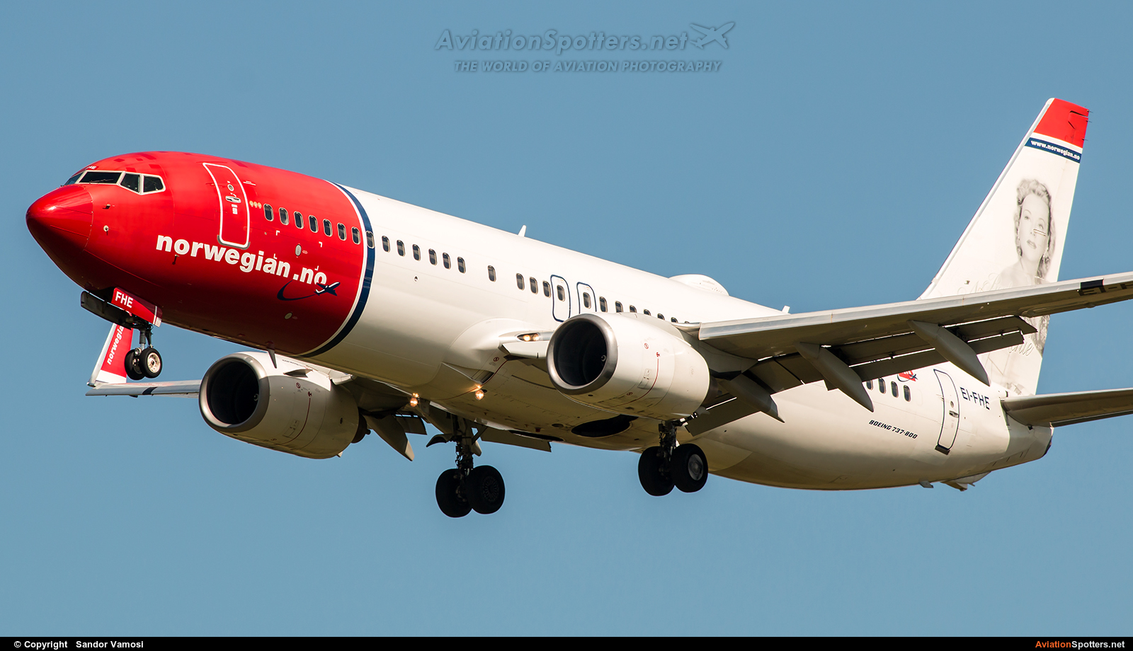 Norwegian Air Shuttle  -  737-800  (EI-FHE) By Sandor Vamosi (ALEX67)