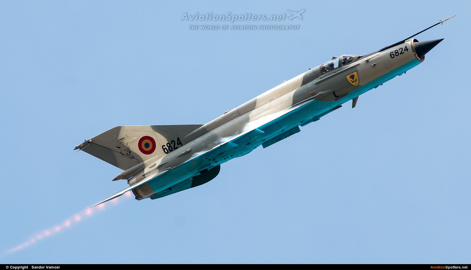 Romania - Air Force  -  MiG-21 LanceR C  (6824) By Sandor Vamosi (ALEX67)