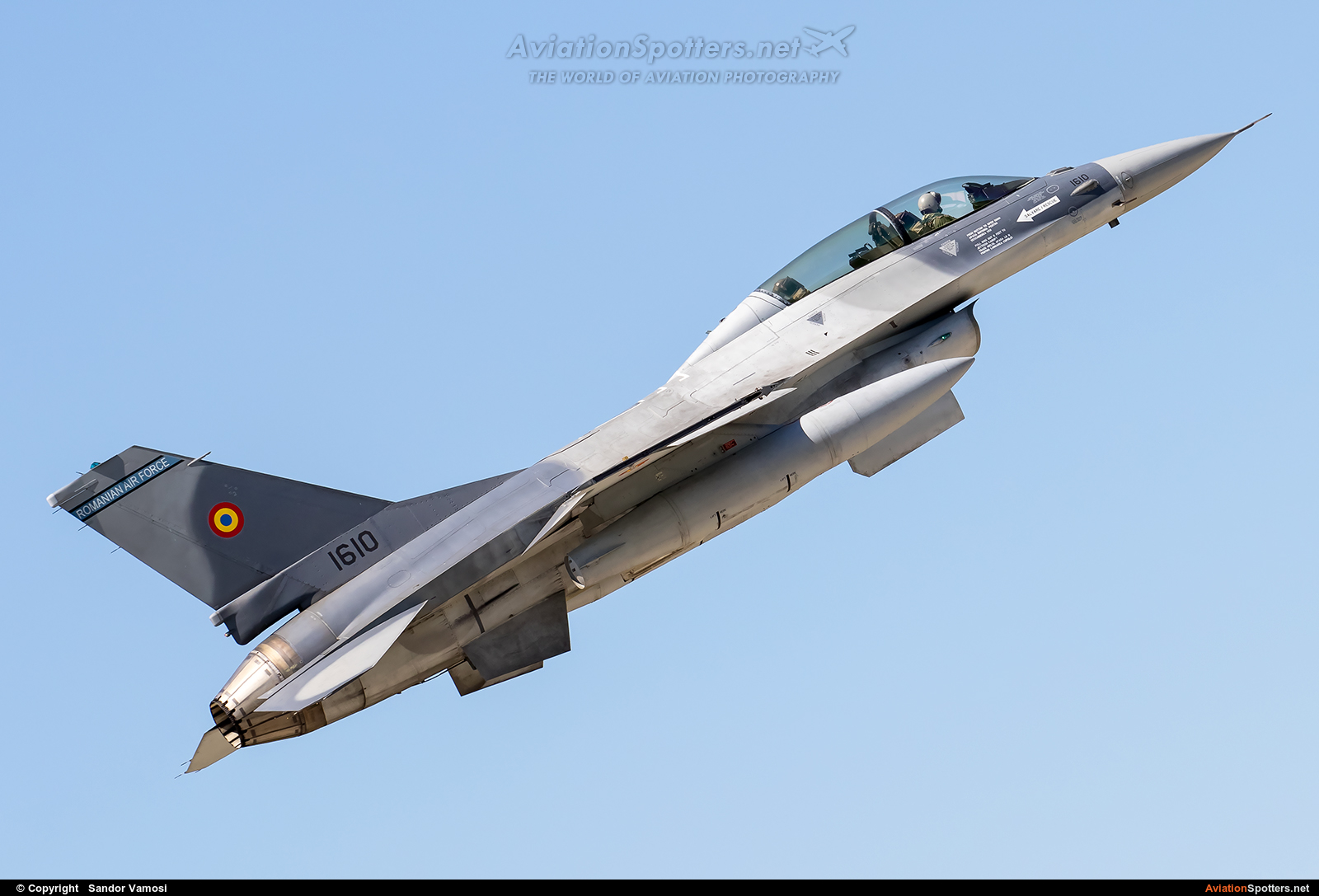 Romania - Air Force  -  F-16BM Fighting Falcon  (1610) By Sandor Vamosi (ALEX67)