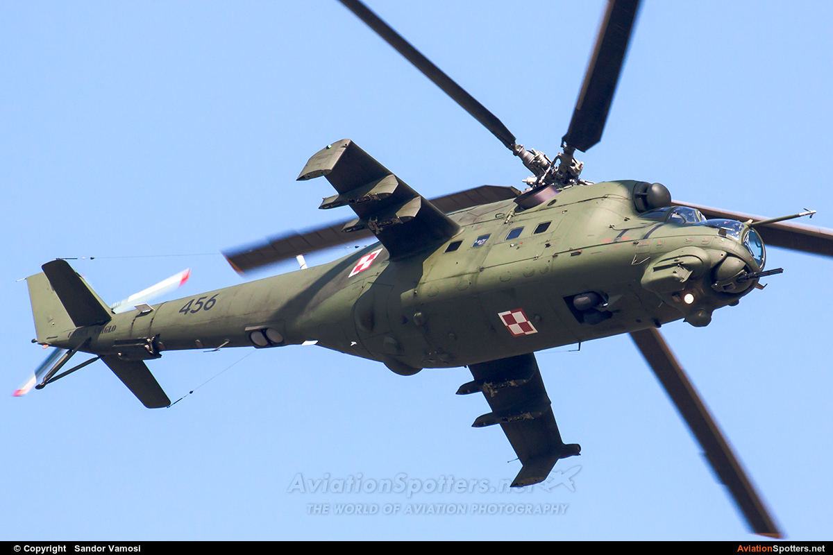 Poland - Air Force  -  Mi-24V  (456) By Sandor Vamosi (ALEX67)