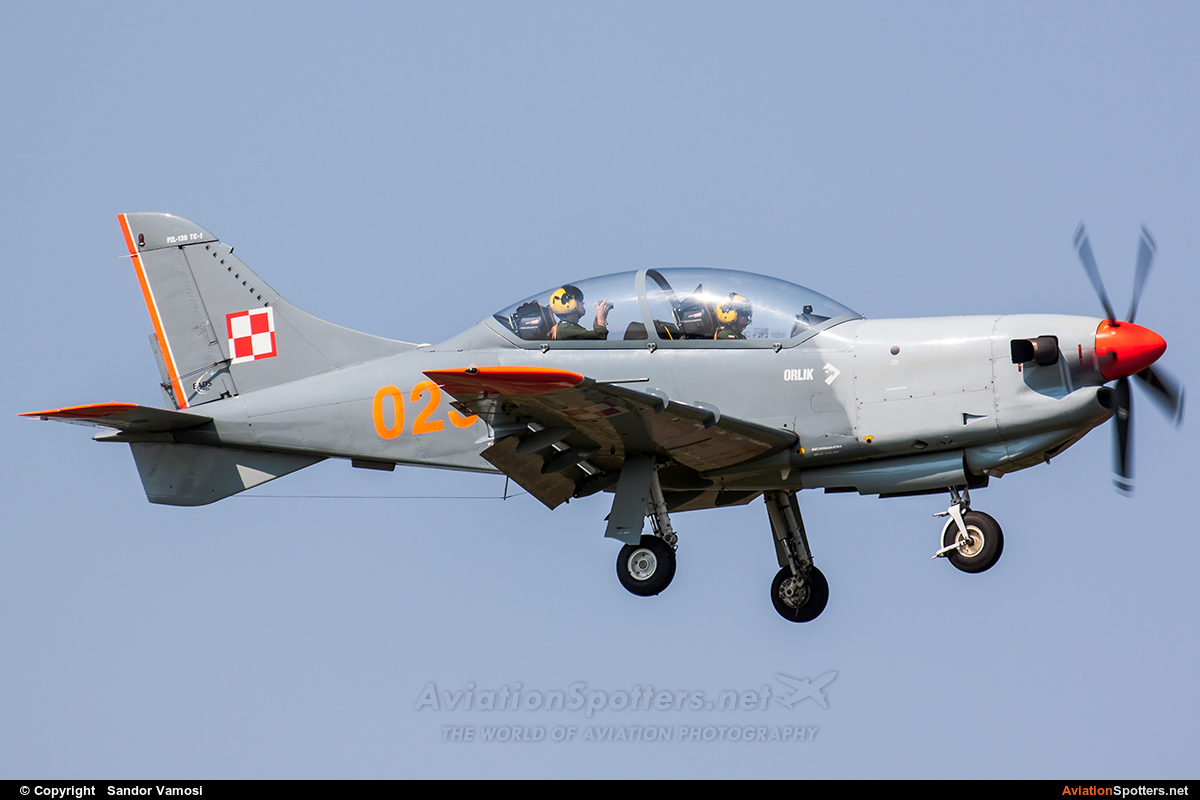 Poland - Air Force  -  PZL-130 Orlik TC-1 - 2  (023) By Sandor Vamosi (ALEX67)
