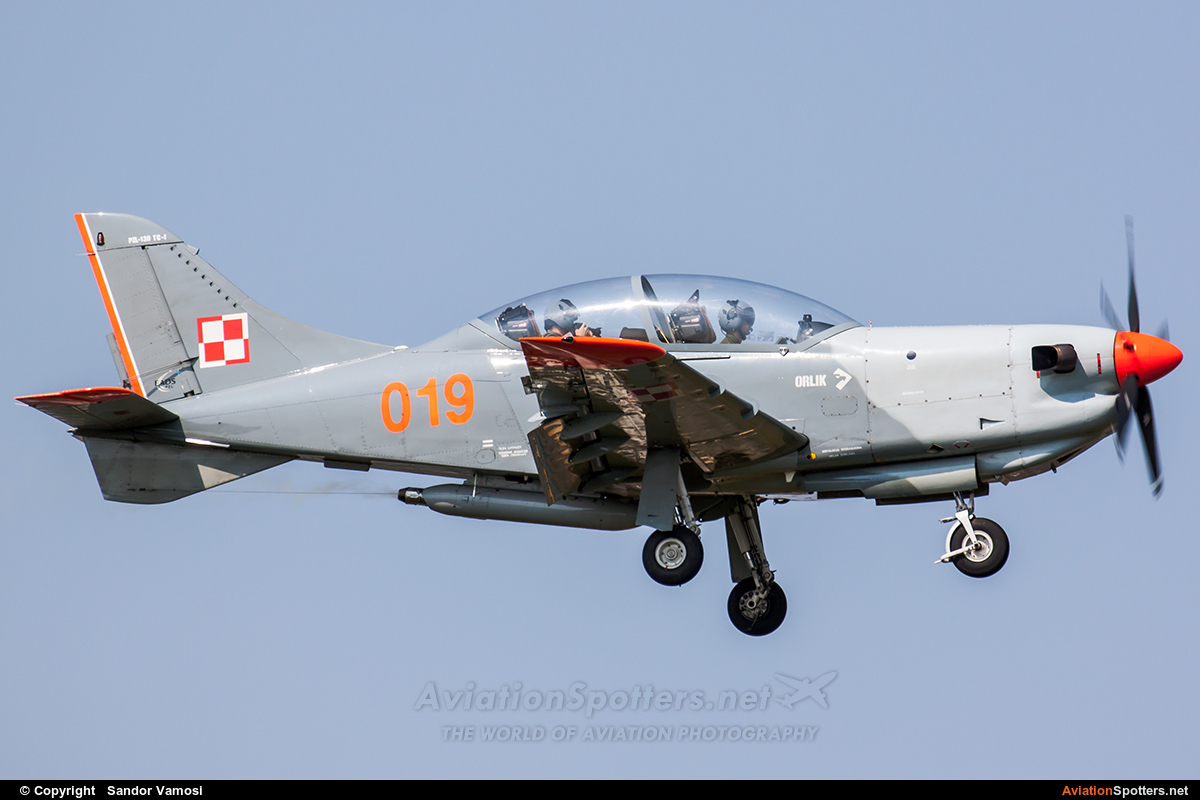 Poland - Air Force  -  PZL-130 Orlik TC-1 - 2  (019) By Sandor Vamosi (ALEX67)