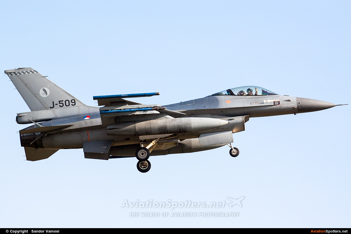 Netherlands - Air Force  -  F-16AM Fighting Falcon  (J-509) By Sandor Vamosi (ALEX67)