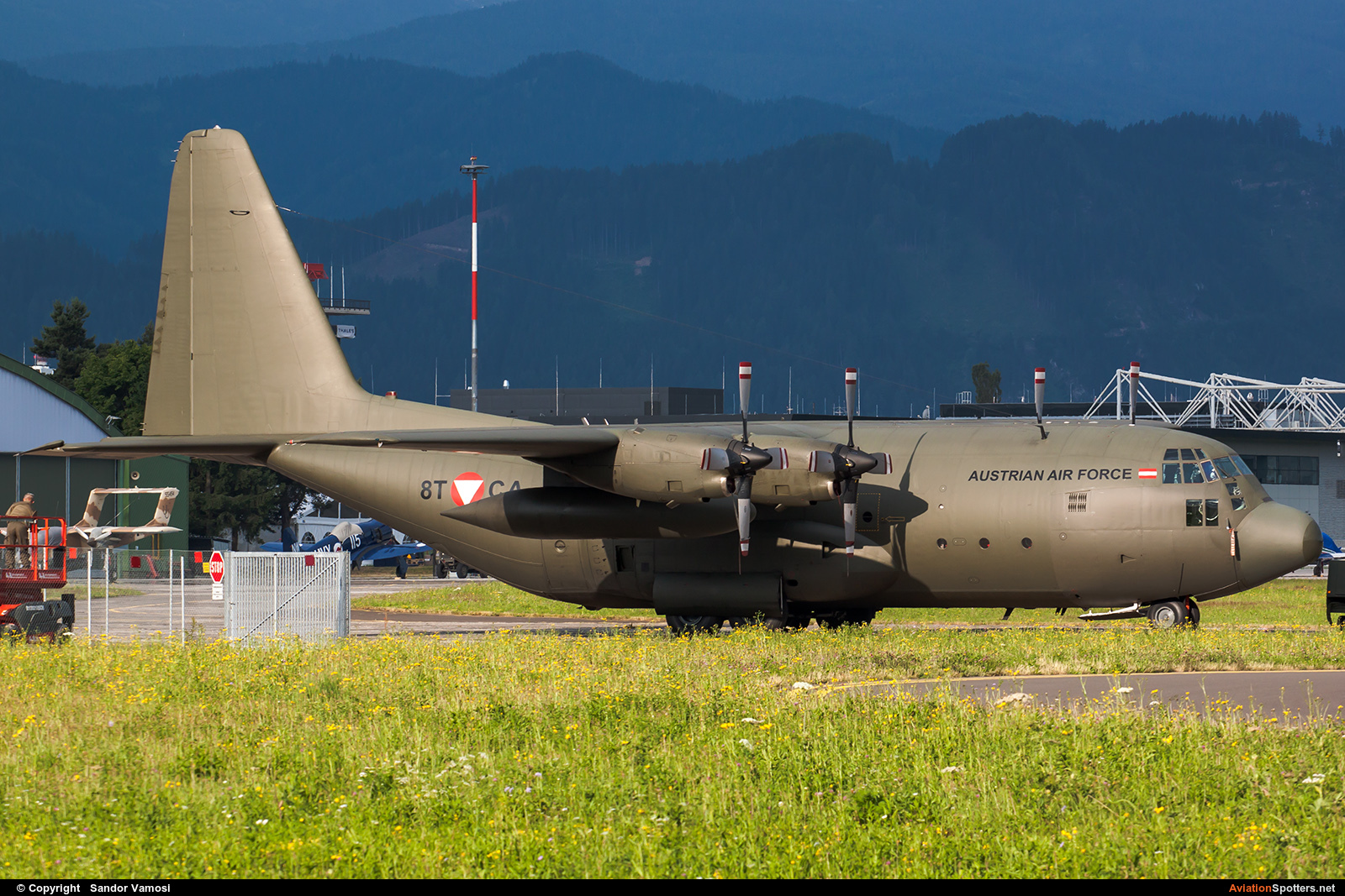 Austria - Air Force  -  C-130H Hercules  (8T-CA) By Sandor Vamosi (ALEX67)