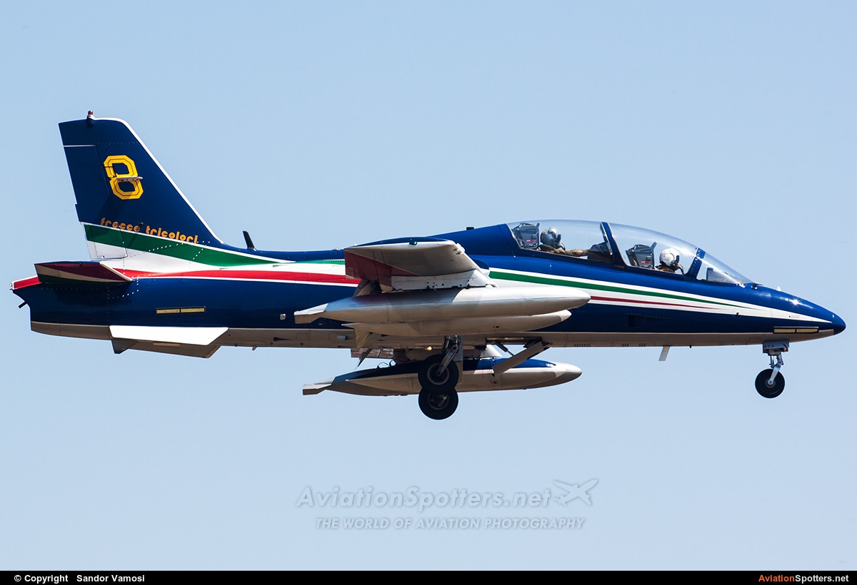 Italy - Air Force : Frecce Tricolori  -  MB-339-A-PAN  (MM54480) By Sandor Vamosi (ALEX67)