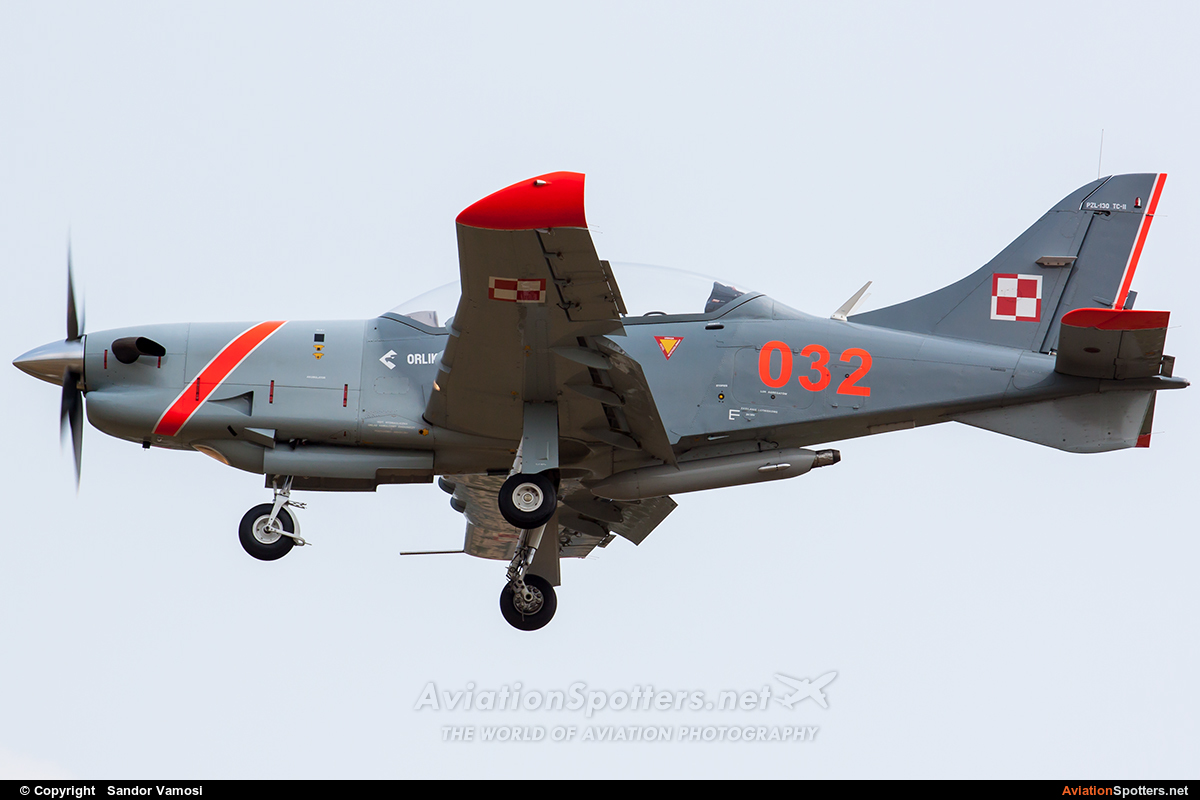 Poland - Air Force  -  PZL-130 Orlik TC-1 - 2  (032) By Sandor Vamosi (ALEX67)