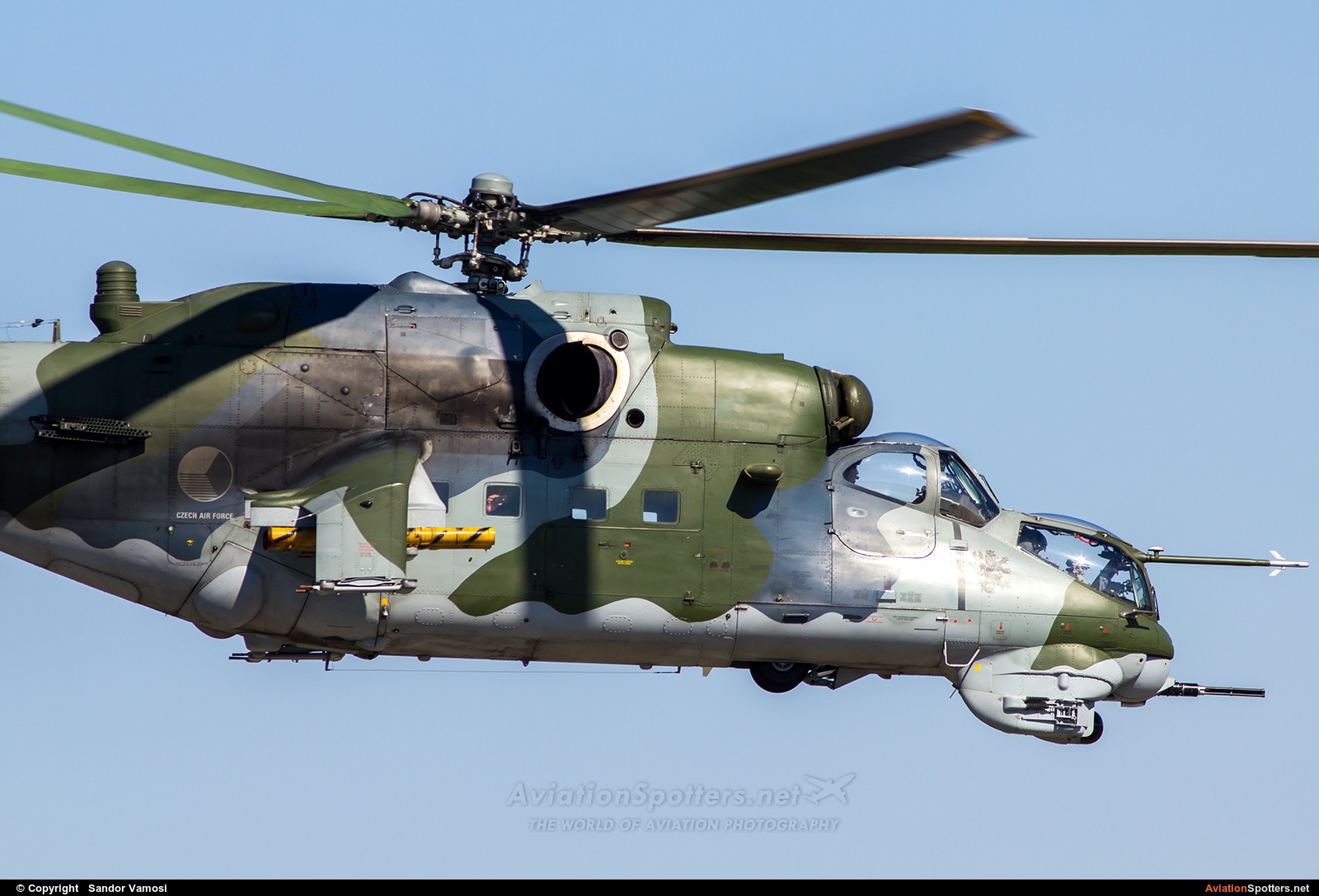 Czech - Air Force  -  Mi-35  (3362) By Sandor Vamosi (ALEX67)