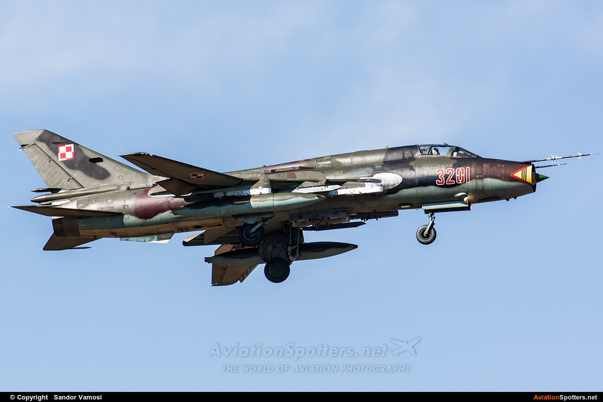 Poland - Air Force  -  Su-22M-4  (3201) By Sandor Vamosi (ALEX67)