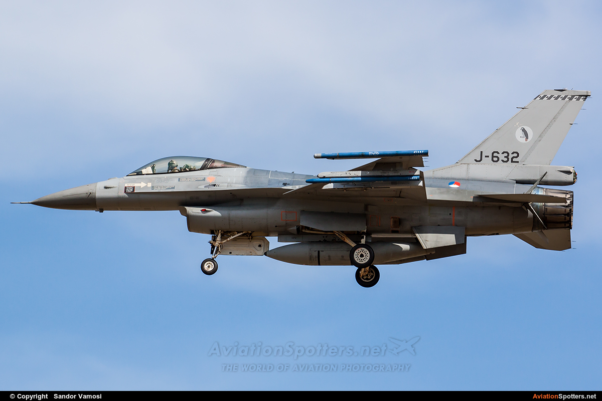 Netherlands - Air Force  -  F-16AM Fighting Falcon  (J-632) By Sandor Vamosi (ALEX67)