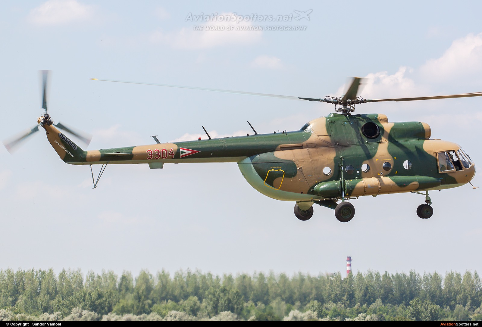 Hungary - Air Force  -  Mi-8T  (3304) By Sandor Vamosi (ALEX67)