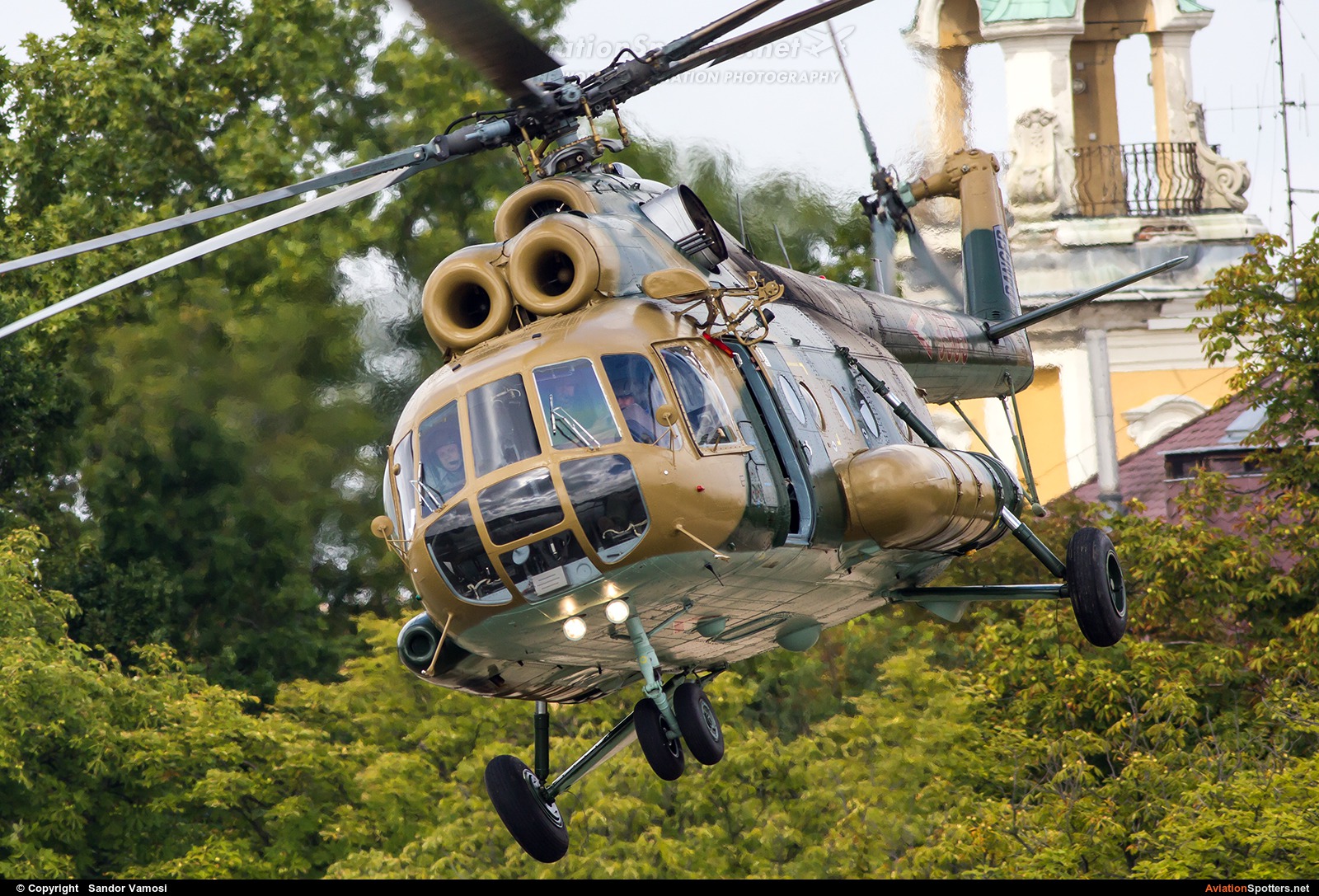 Hungary - Air Force  -  Mi-8T  (3305) By Sandor Vamosi (ALEX67)