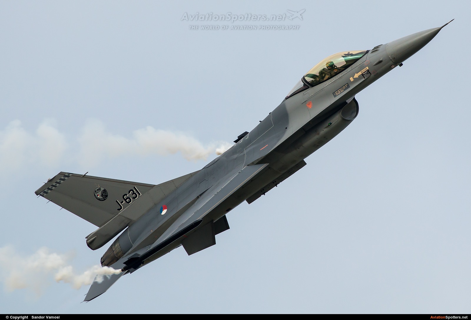 Netherlands - Air Force  -  F-16AM Fighting Falcon  (J-631) By Sandor Vamosi (ALEX67)