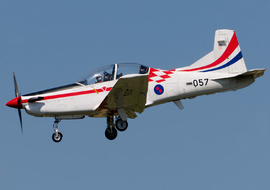 Pilatus - PC-9M (057) - fallto78