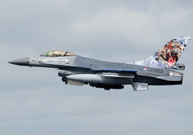 General Dynamics - F-16AM Fighting Falcon (J-003) - fallto78