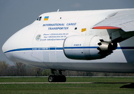 Antonov - An-124 (UR-82009) - fallto78