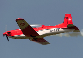 Pilatus - PC-7 I & II (A-929) - fallto78