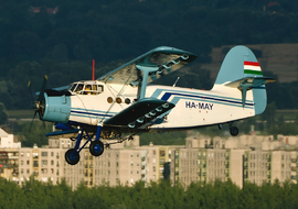 Antonov - An-2 (HA-MAY) - fallto78