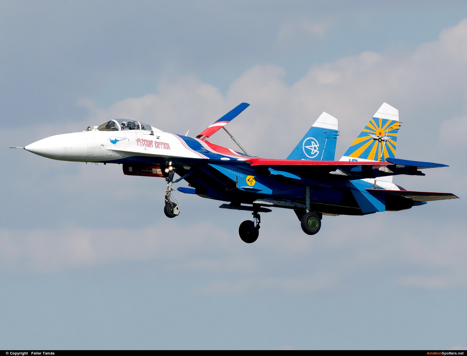 Russia - Air Force : Russian Knights  -  Su-27UB  (12) By Faller Tamás (fallto78)