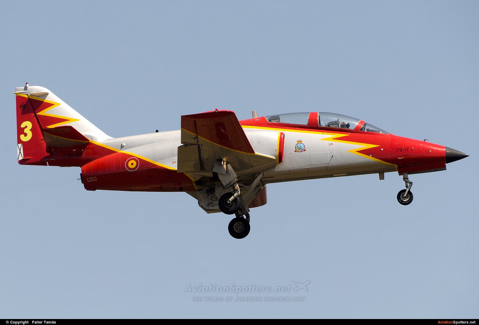 Spain - Air Force : Patrulla Aguila  -  C-101EB Aviojet  (E.25-62) By Faller Tamás (fallto78)