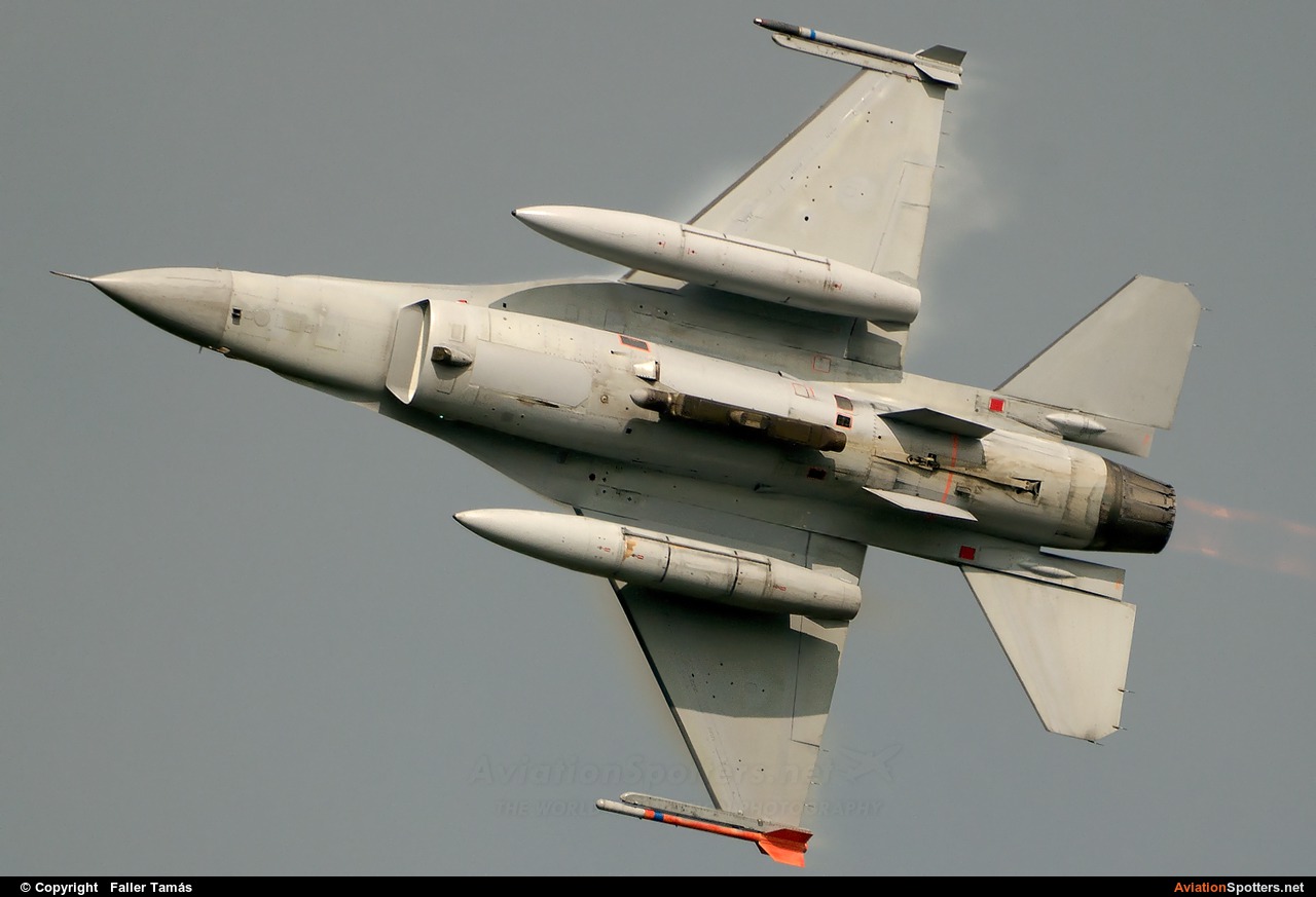 Belgium - Air Force  -  F-16AM Fighting Falcon  (FA-106) By Faller Tamás (fallto78)