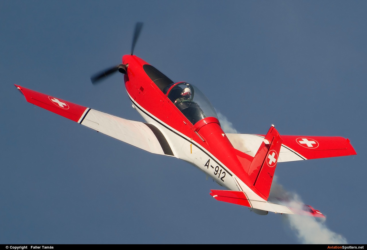Switzerland - Air Force  -  PC-7 I & II  (A-912) By Faller Tamás (fallto78)
