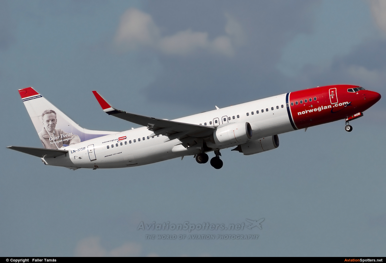 Norwegian Air Shuttle  -  737-800  (LN-NGB) By Faller Tamás (fallto78)