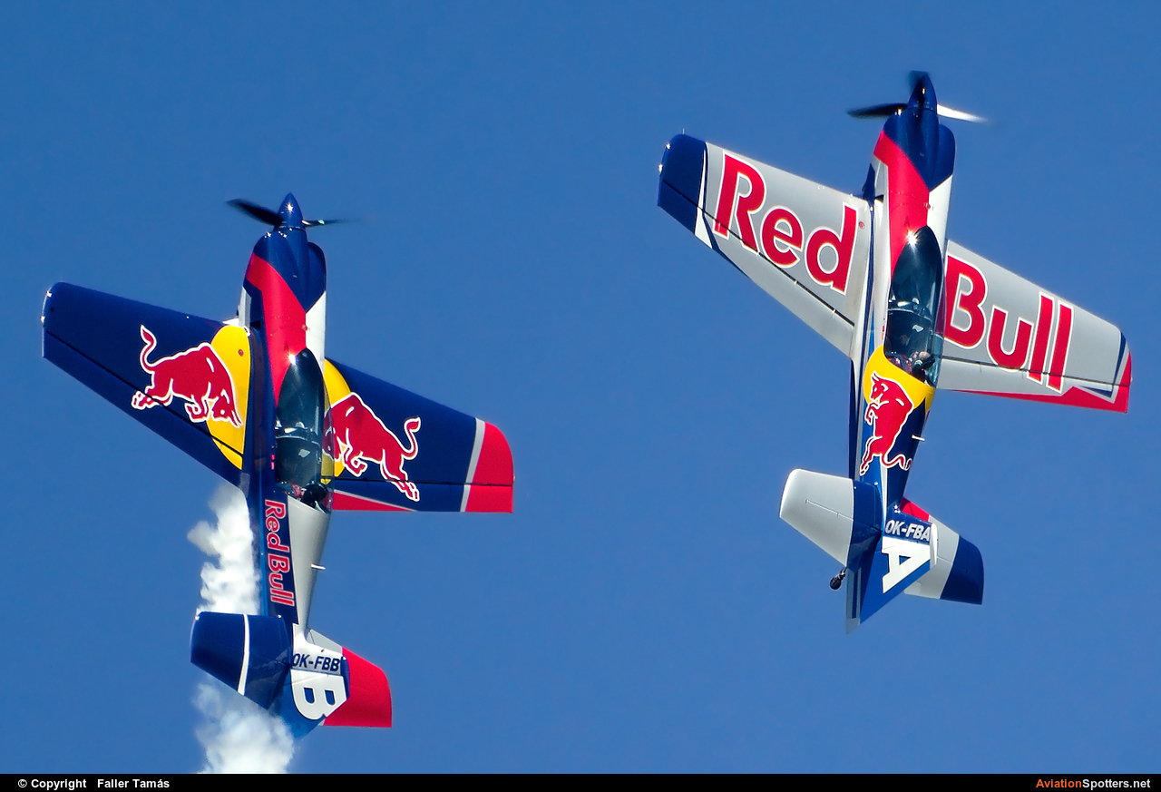 Red Bull  -  XA42 - Sbach 342  (OK-FBA) By Faller Tamás (fallto78)