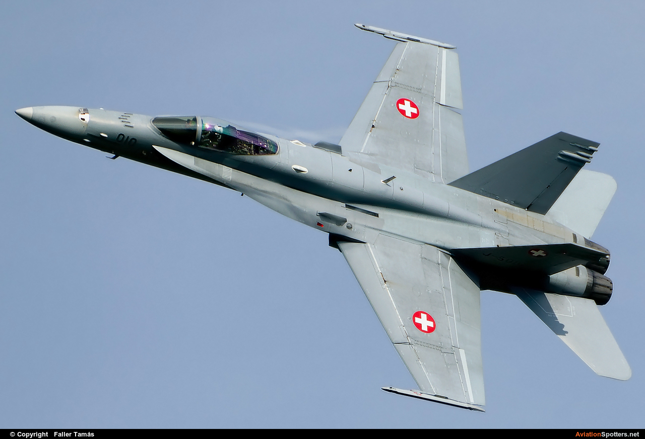 Switzerland - Air Force  -  F/A-18C Hornet  (J-5010) By Faller Tamás (fallto78)