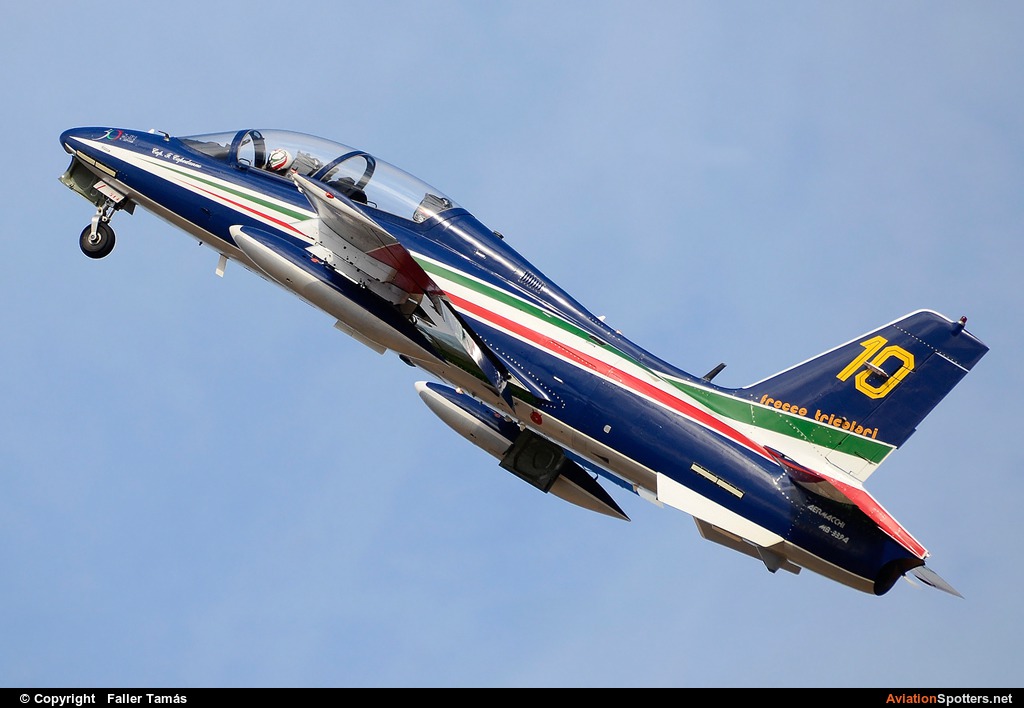 Italy - Air Force : Frecce Tricolori  -  MB-339-A-PAN  (MM54479) By Faller Tamás (fallto78)