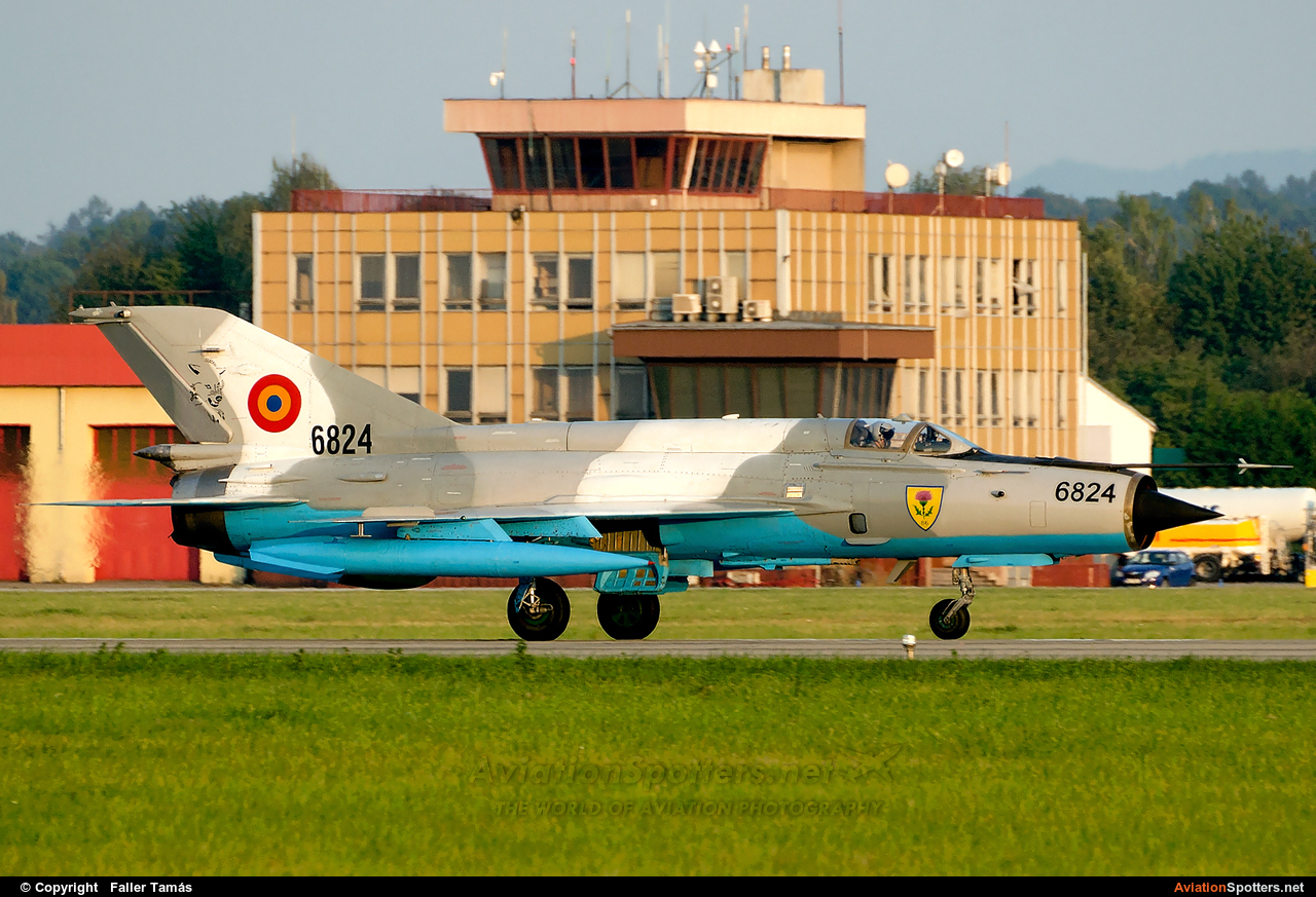 Romania - Air Force  -  MiG-21 LanceR C  (6824) By Faller Tamás (fallto78)