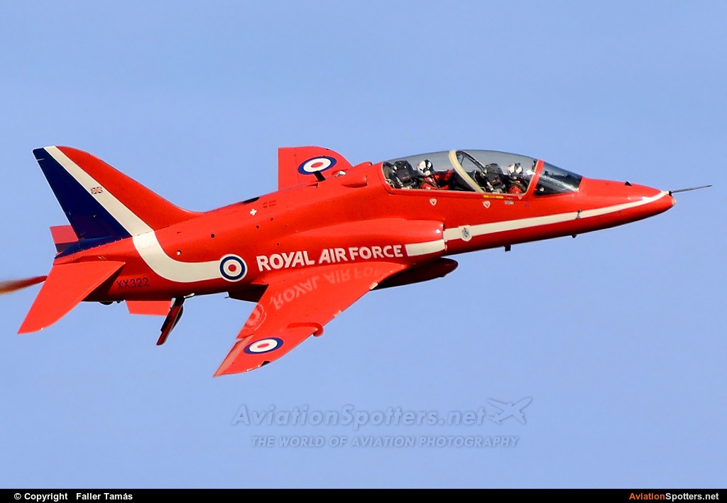 UK - Air Force: Red Arrows  -  Hawk T.1- 1A  (XX322) By Faller Tamás (fallto78)