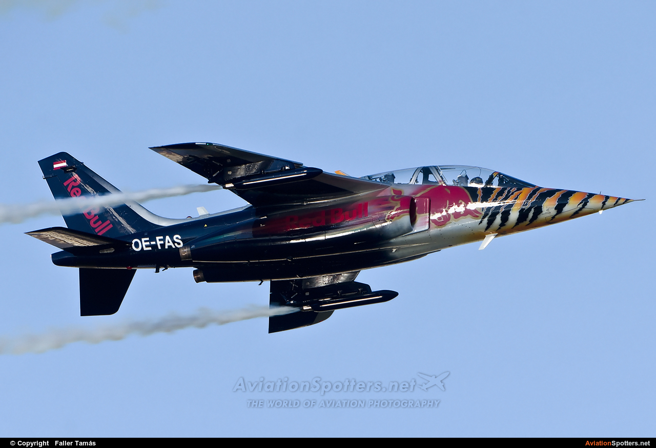 Red Bull  -  Alpha Jet A  (OE-FAS) By Faller Tamás (fallto78)