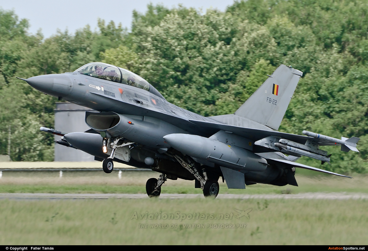 Belgium - Air Force  -  F-16B Fighting Falcon  (FB-22) By Faller Tamás (fallto78)