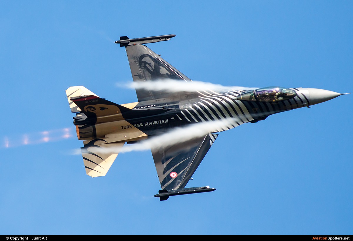 Turkey - Air Force  -  F-16C Fighting Falcon  (91-0011) By Judit Alt (Judit)