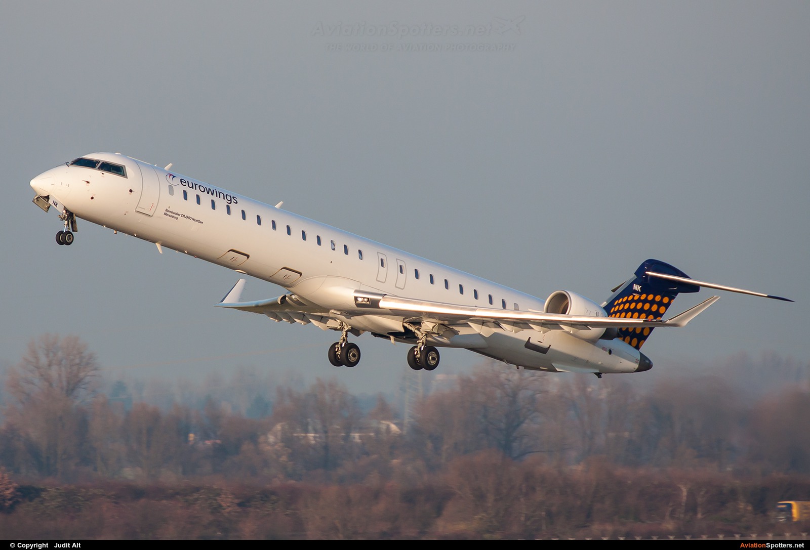 Eurowings - Lufthansa Regional  -  CL-600 Regional Jet CRJ-900  (D-ACNK) By Judit Alt (Judit)